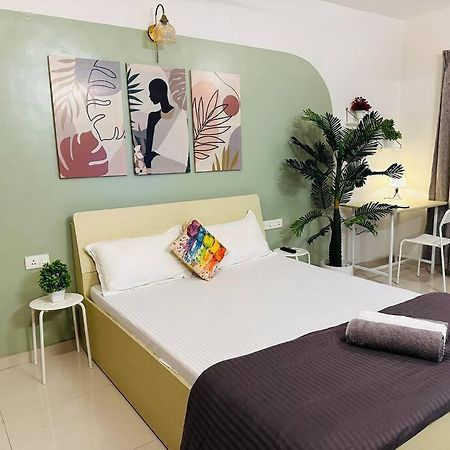 Sage : Private Studio Room In Koregaon Park Pune Eksteriør billede