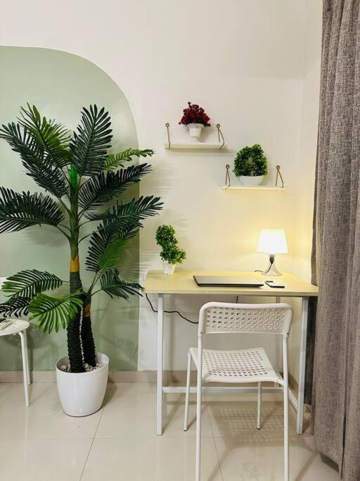 Sage : Private Studio Room In Koregaon Park Pune Eksteriør billede
